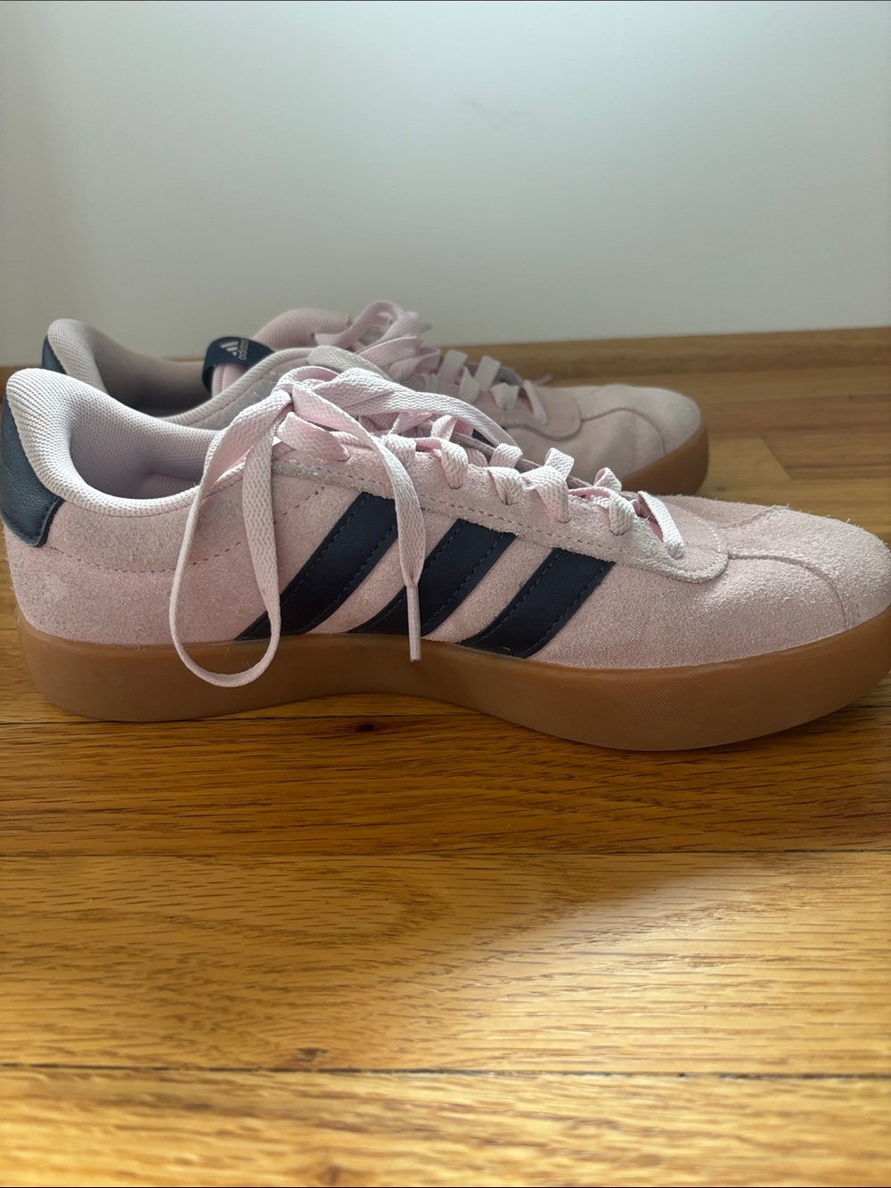 adidas Women's Light Pink Low-Top Sneakers with Navy Stripes